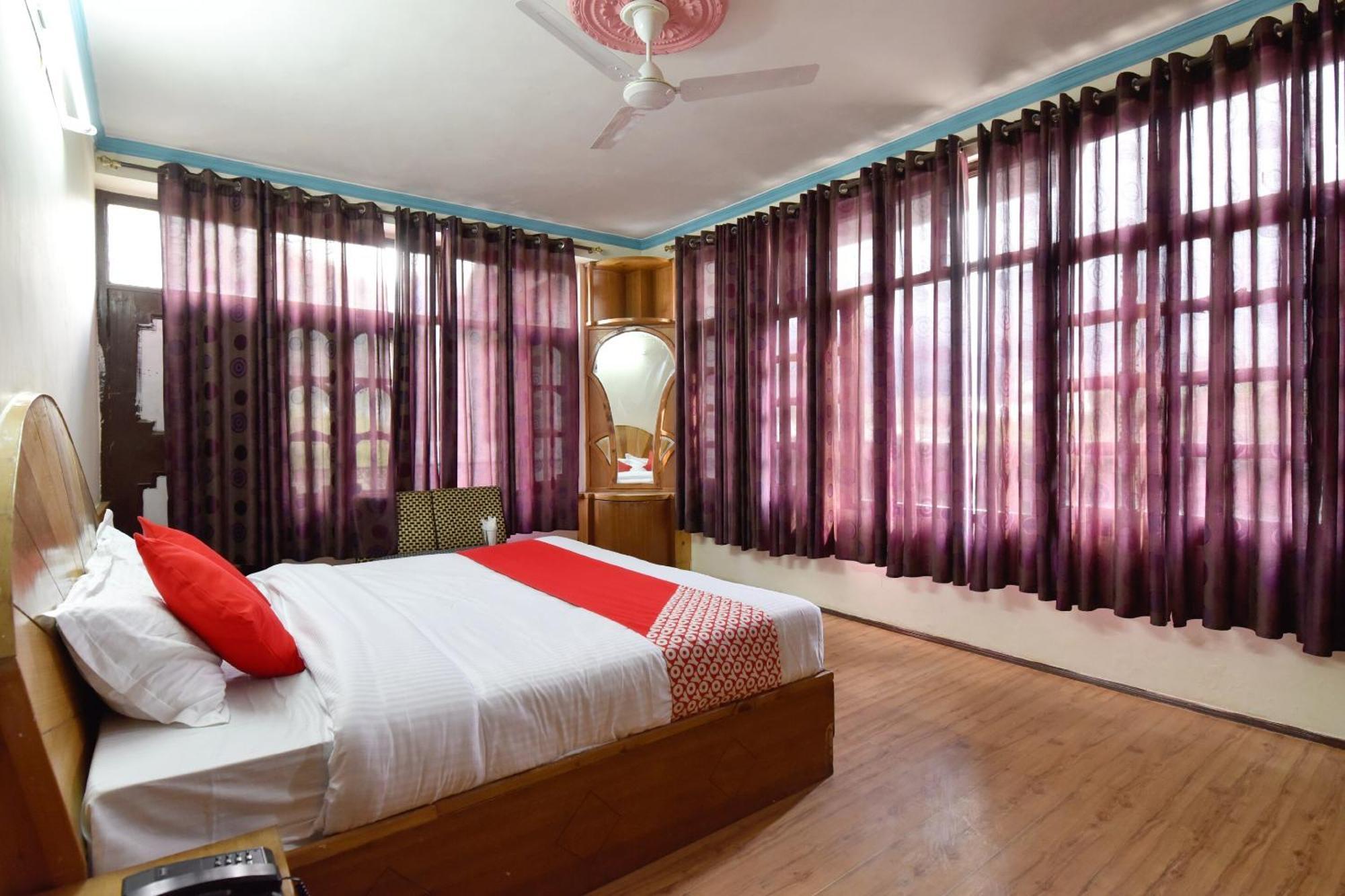 Oyo Hill View Hotel Manāli Kültér fotó